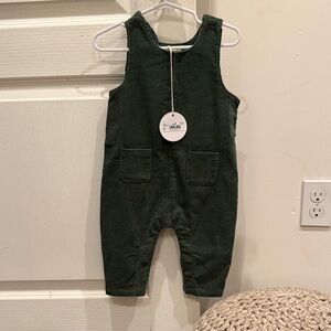 Tullabee NWT Green Corduroy Overalls
